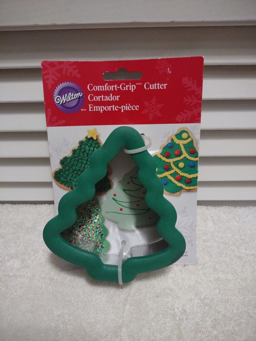 Wilton Christmas Tree Comfort Silicone Grip 4.75" Metal Cookie Cutter New